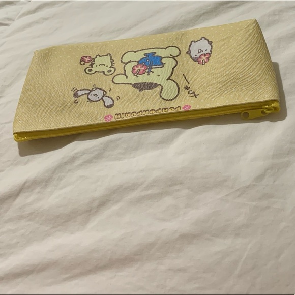 Pompompurin Yellow Pencil Bag with White Polka Dots - Picture 5 of 14
